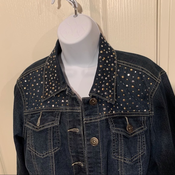 Jean jacket - Picture 4 of 7